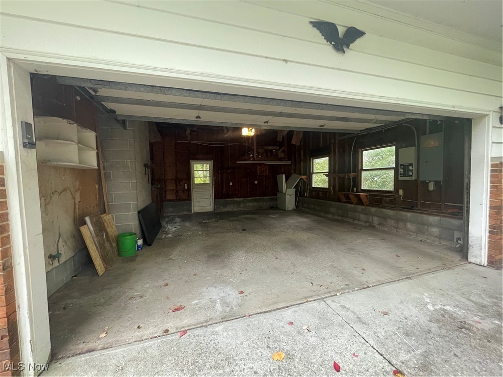7815 Cemetery Road