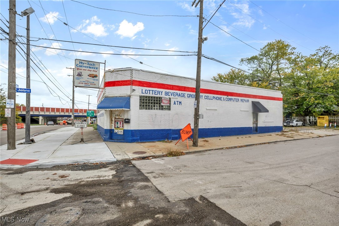 625 E 140th Street