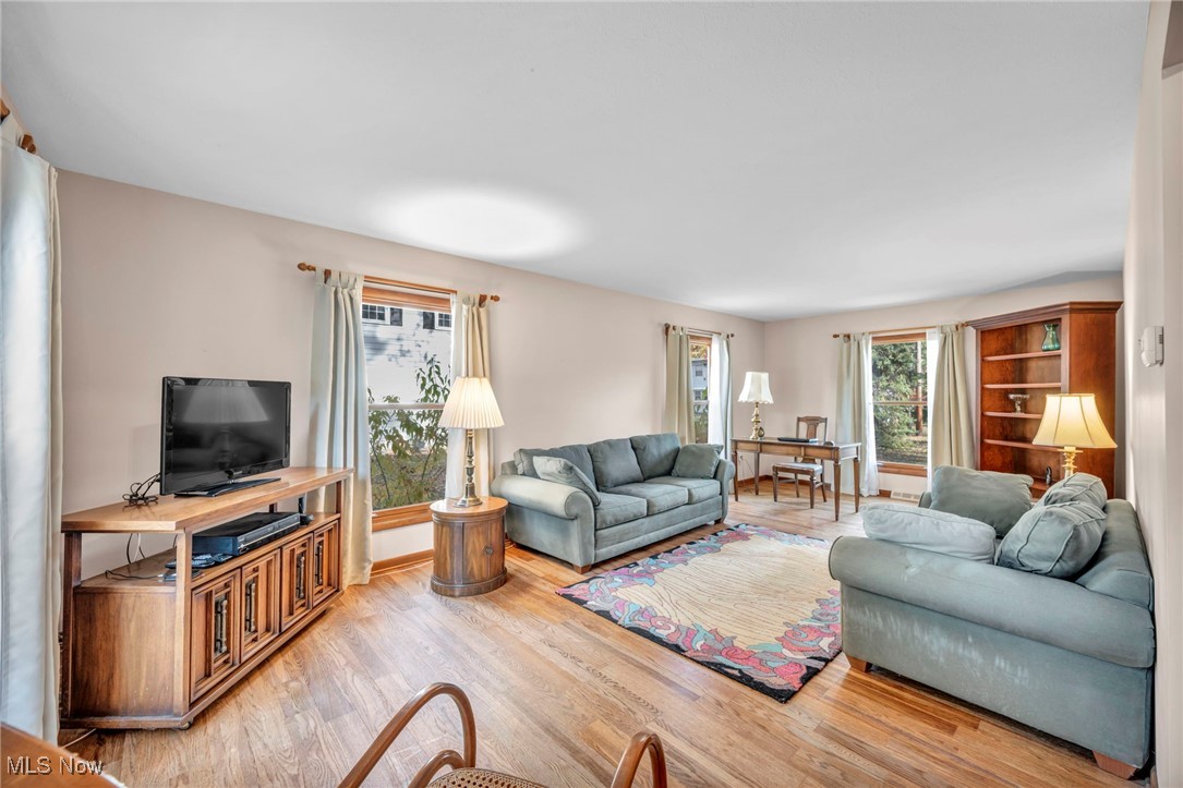 229 James Circle