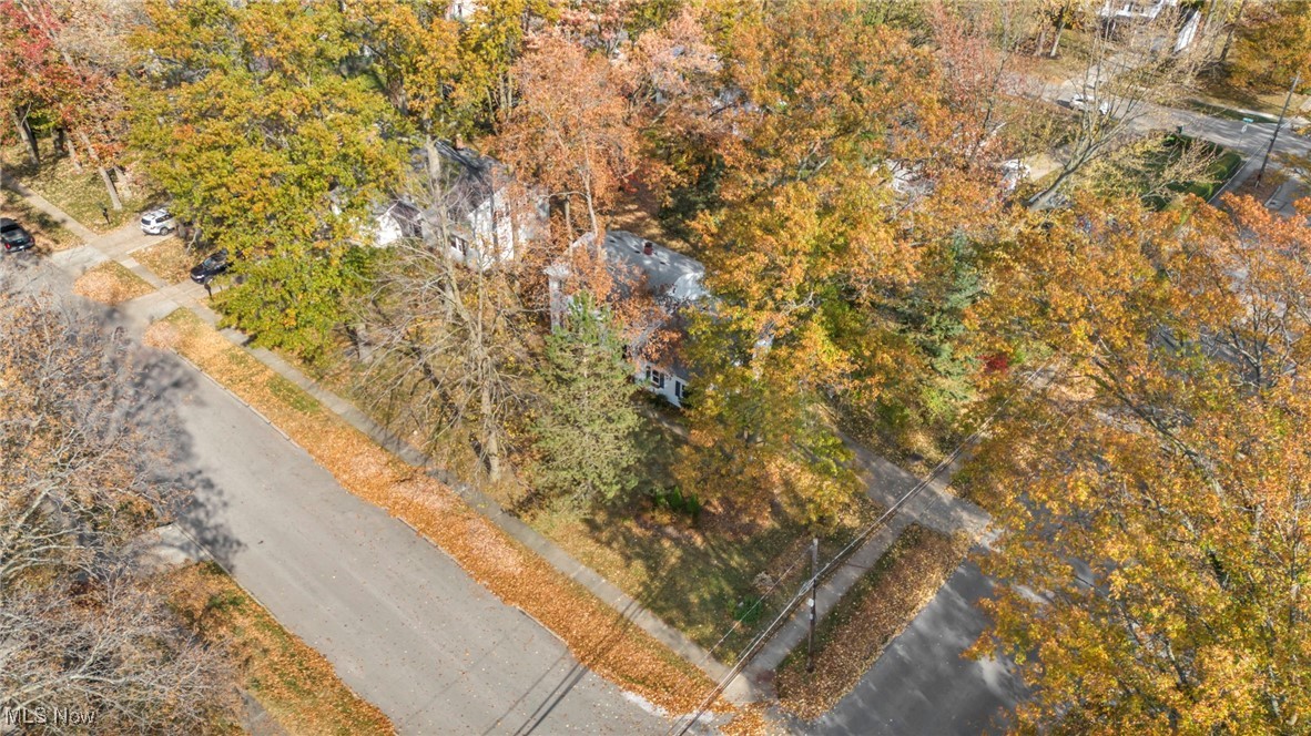 229 James Circle