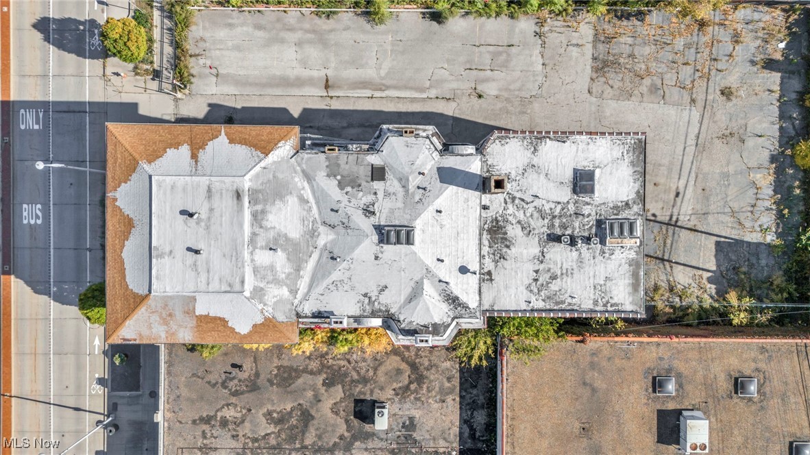 3226 Euclid Avenue