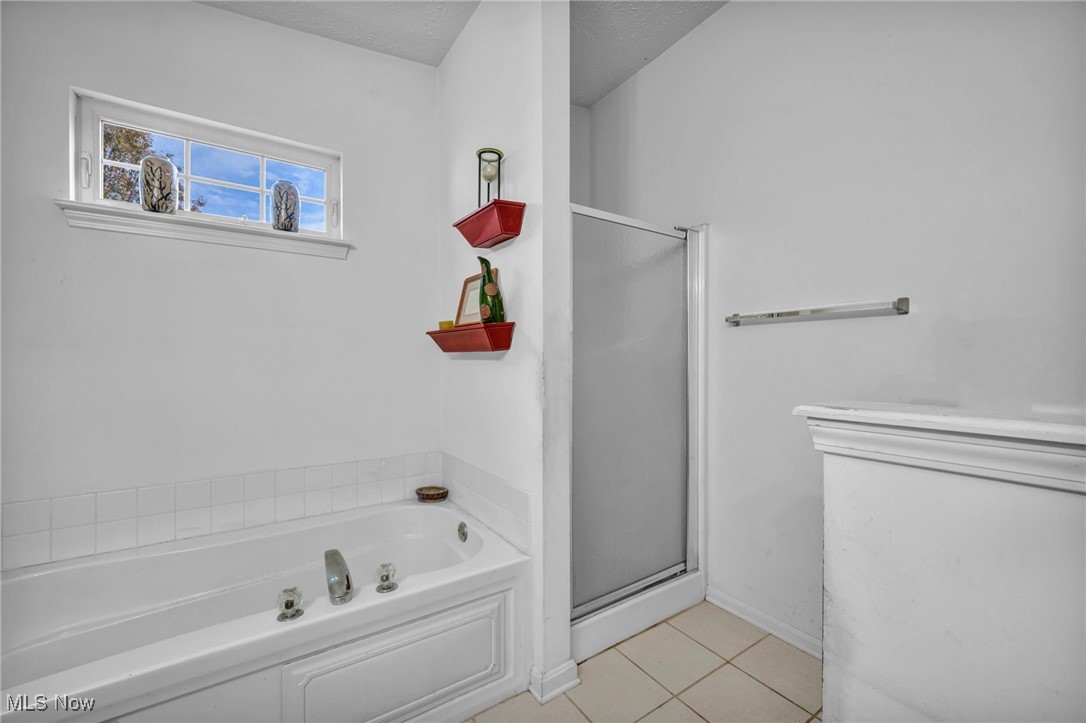 2565 Redtail Court
