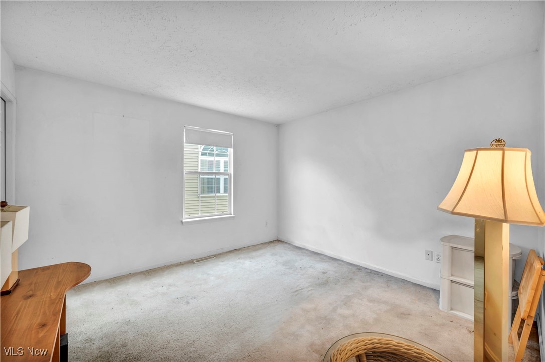 2565 Redtail Court