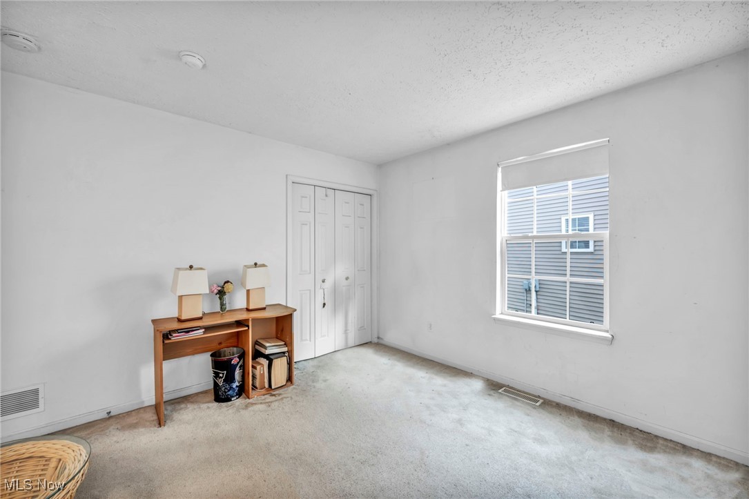 2565 Redtail Court