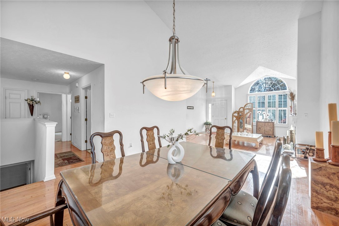 2565 Redtail Court
