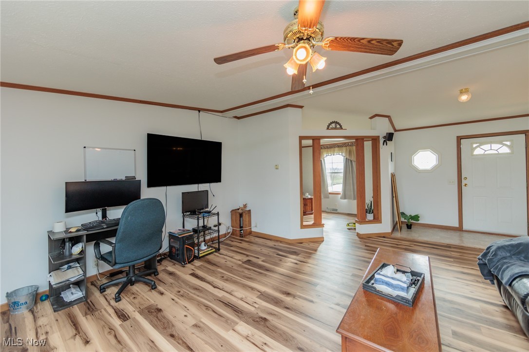 7577 Center Road