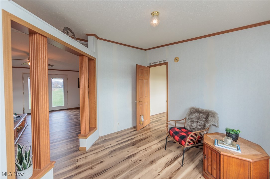 7577 Center Road