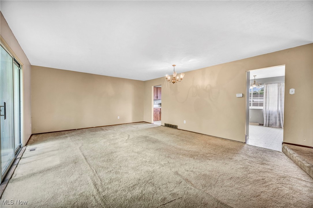 121 Greenbriar Court