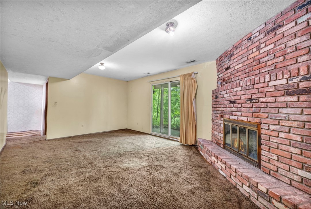 121 Greenbriar Court
