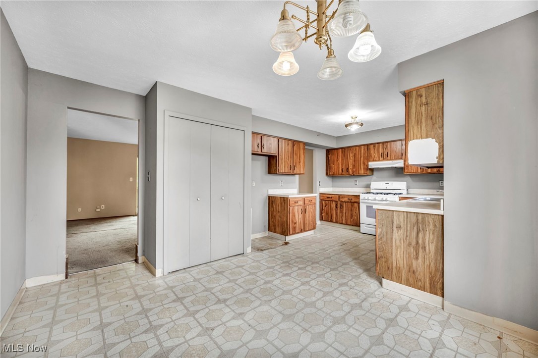 121 Greenbriar Court