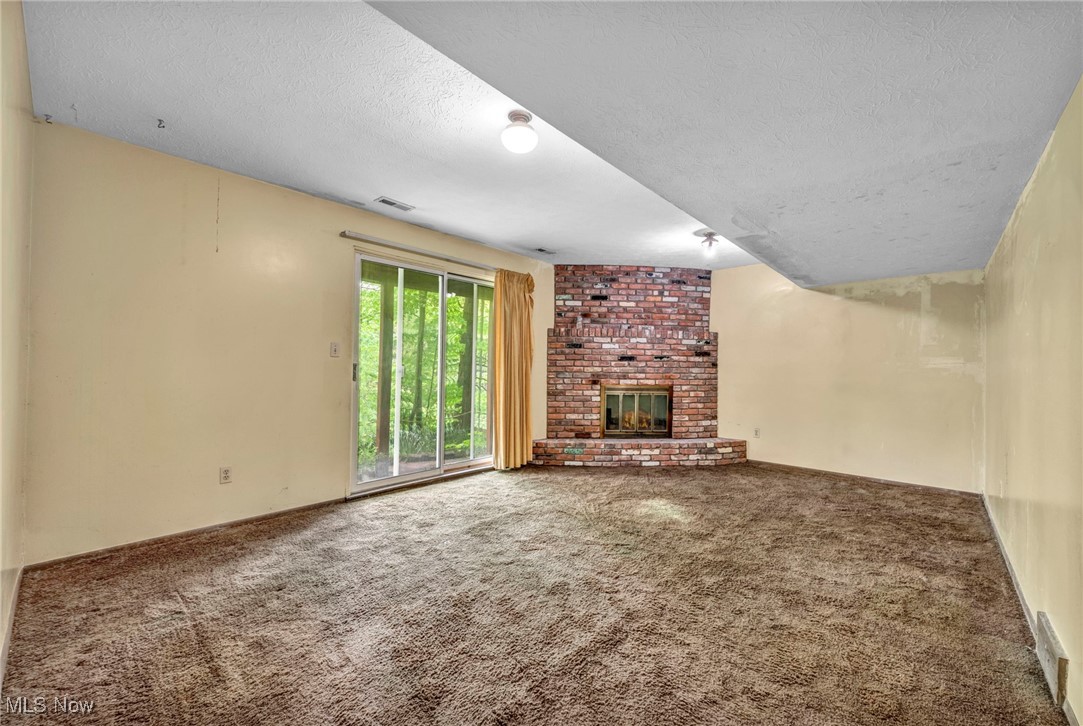 121 Greenbriar Court