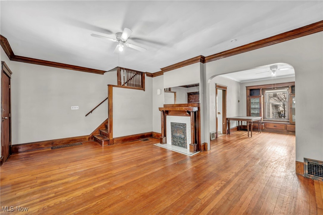 2114 W 85th Street