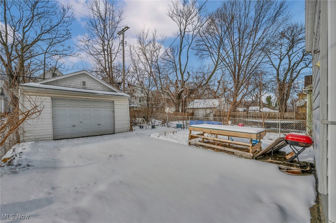 2114 W 85th Street