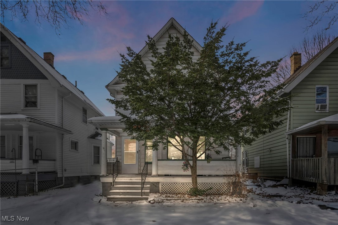 2114 W 85th Street