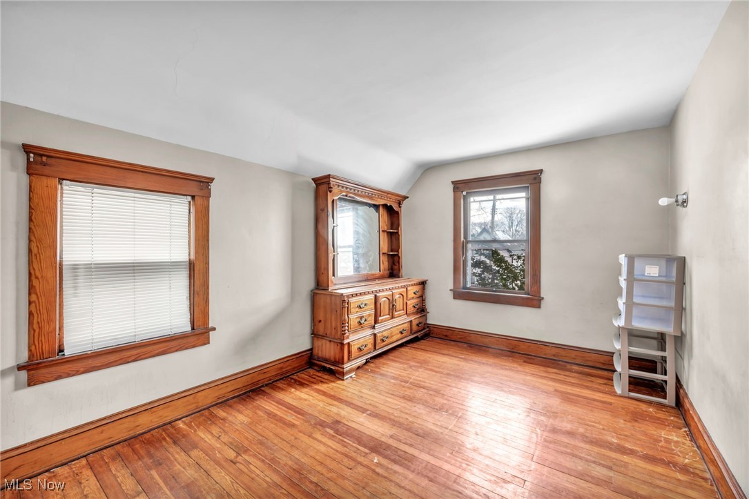 2114 W 85th Street