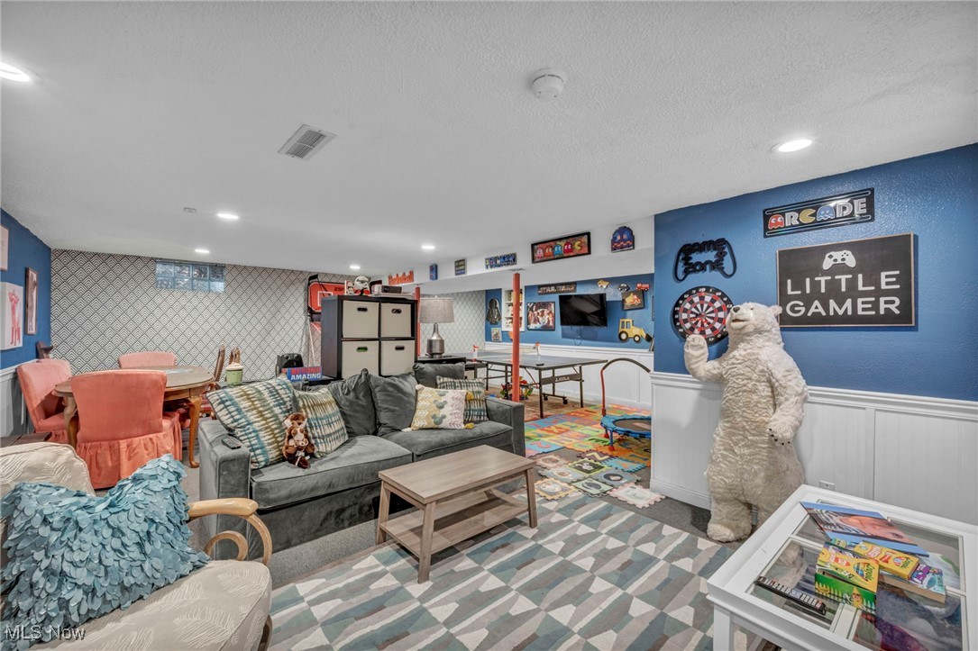 73 Chapel Drive
