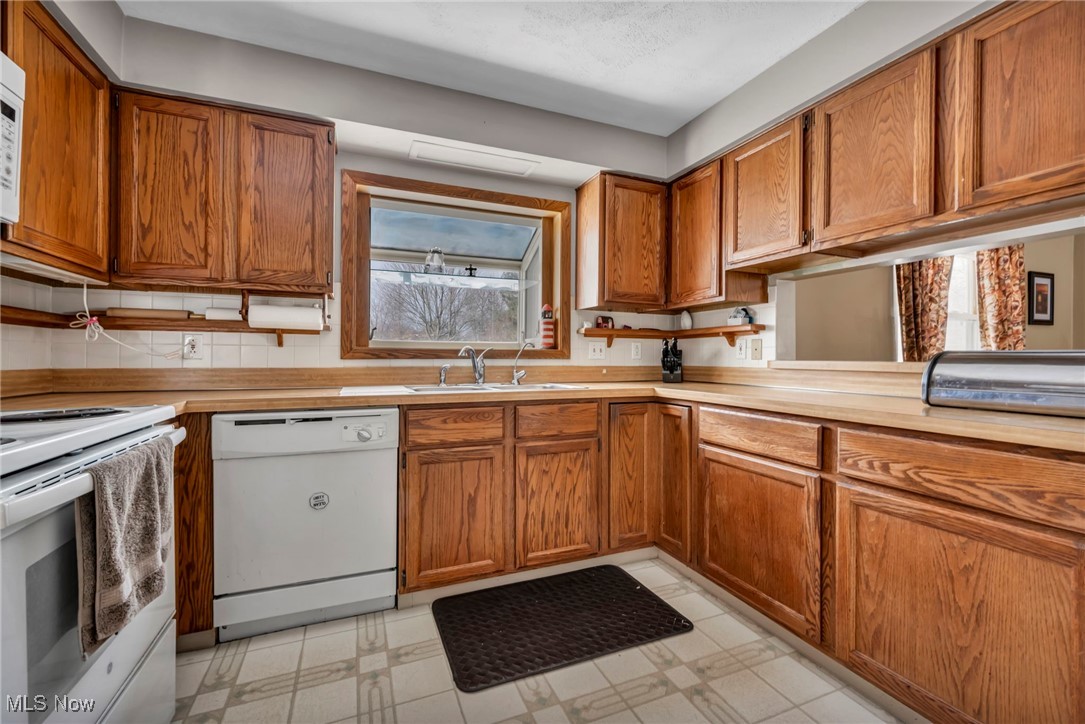 1614 Duffton Lane