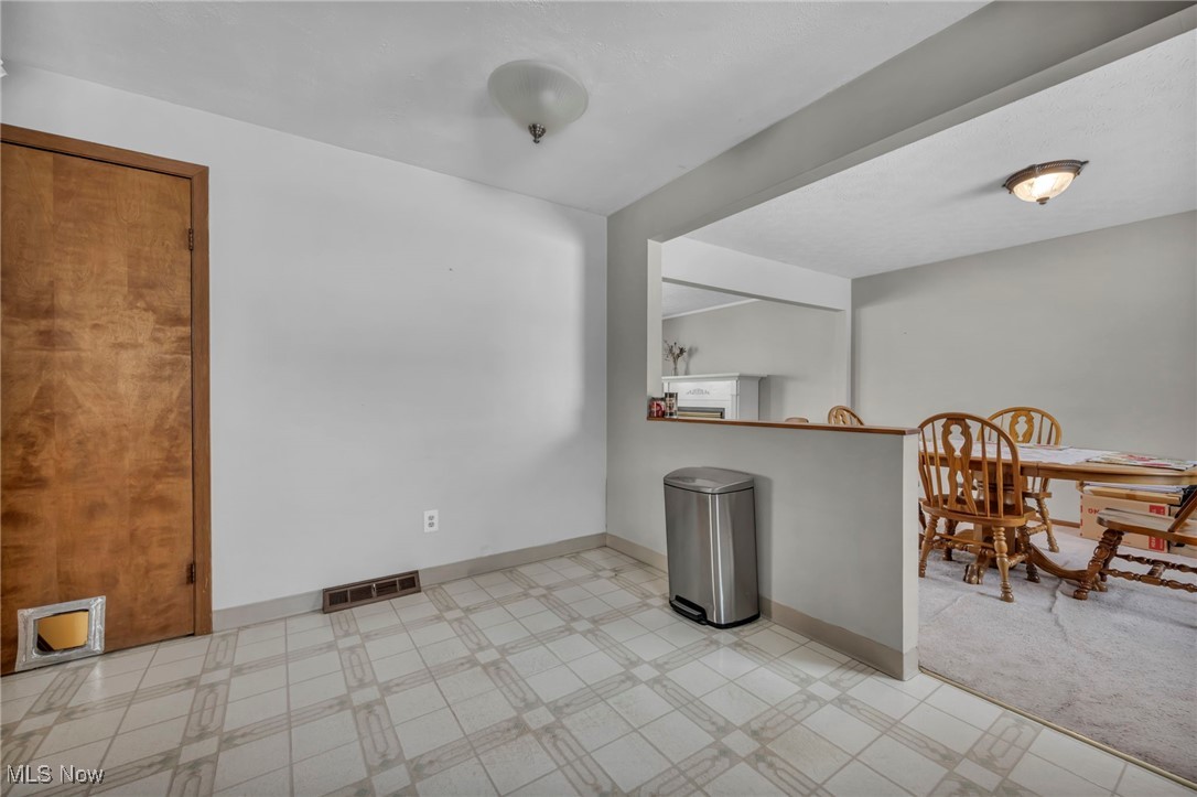 1614 Duffton Lane