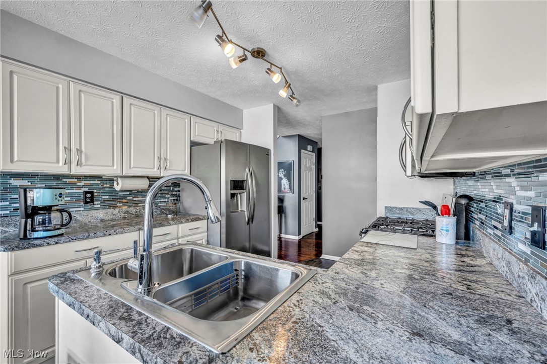 23411 Grist Mill Court 2