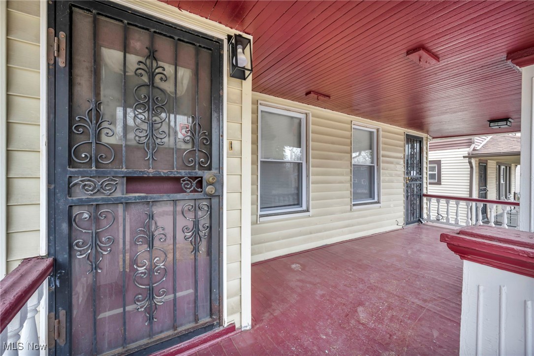 1114 E 112th Street