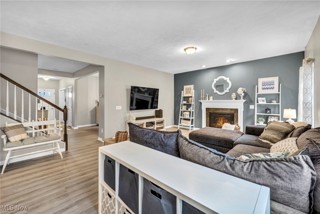 9012 Fallen Timber Trail