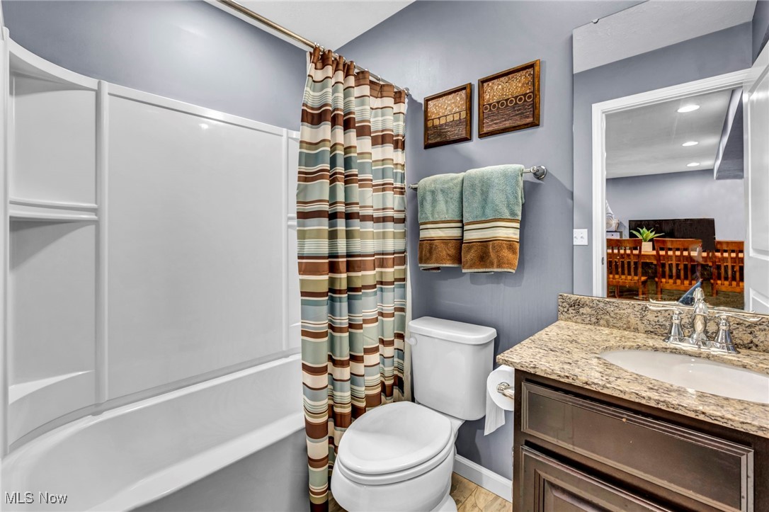 9012 Fallen Timber Trail