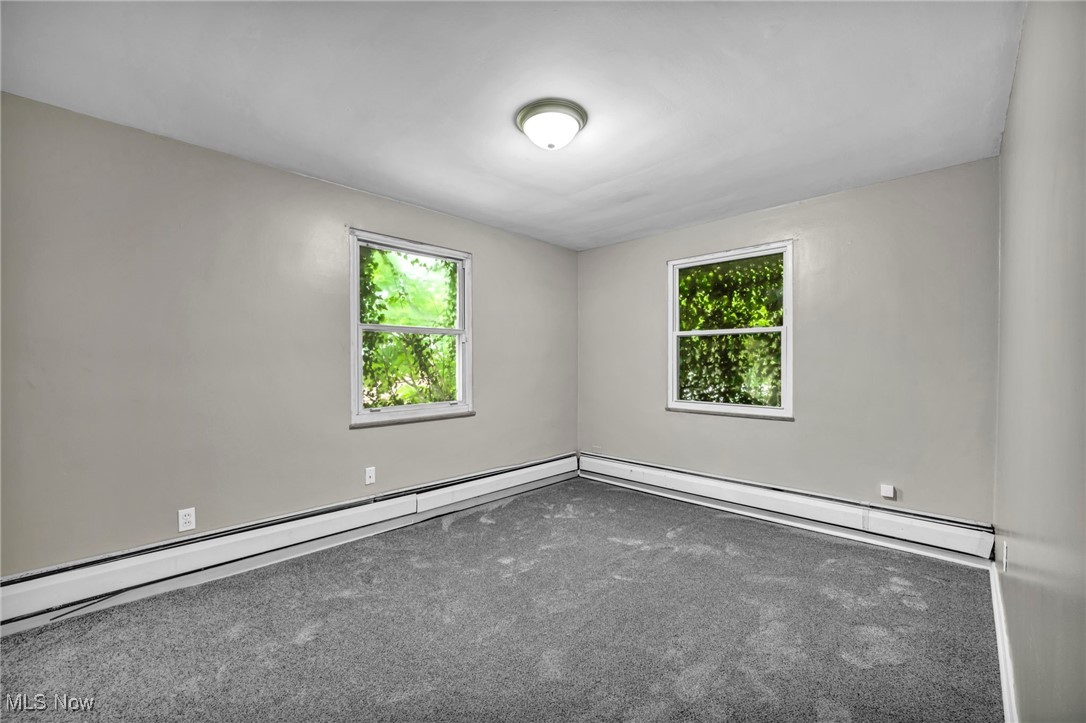 1009 Renfield Road