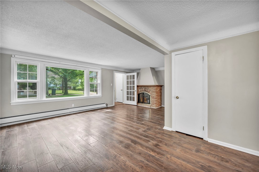 1009 Renfield Road