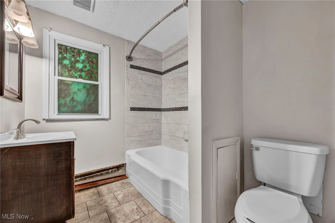 1009 Renfield Road