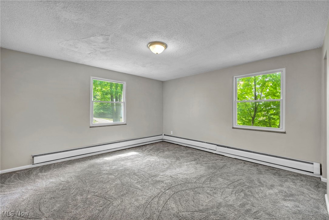 1009 Renfield Road