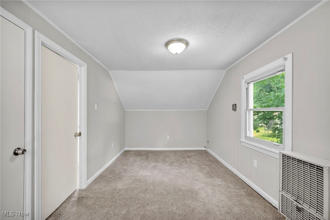 1009 Renfield Road