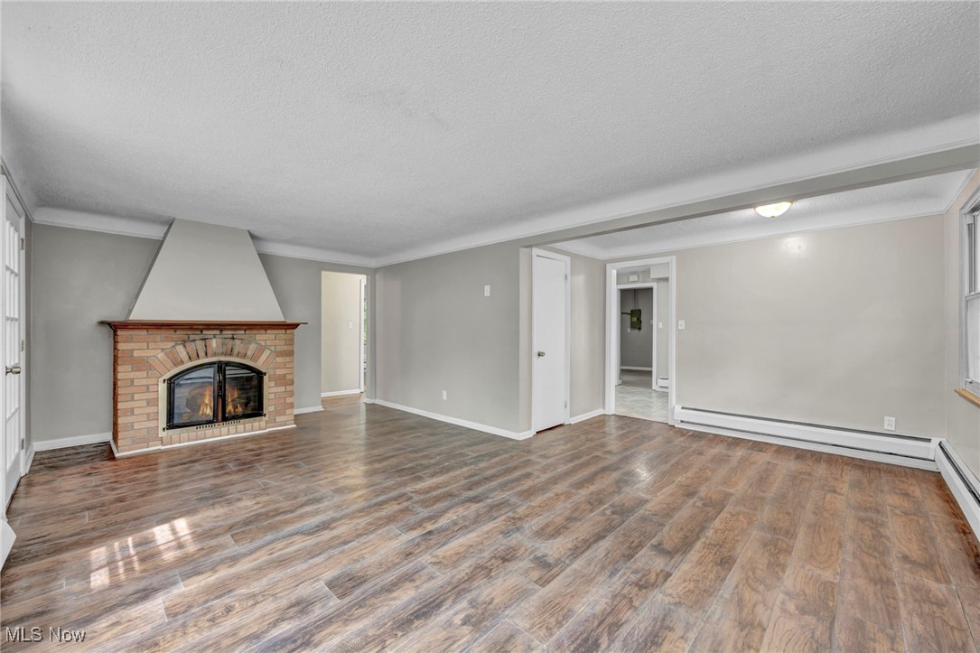 1009 Renfield Road