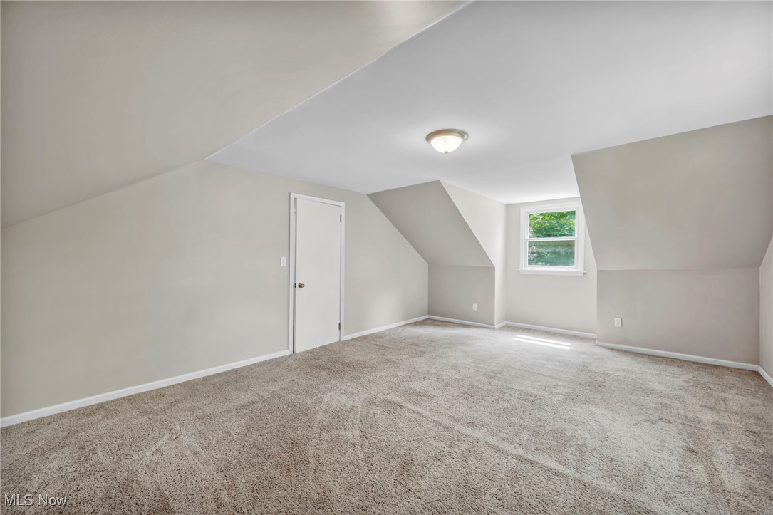 1009 Renfield Road