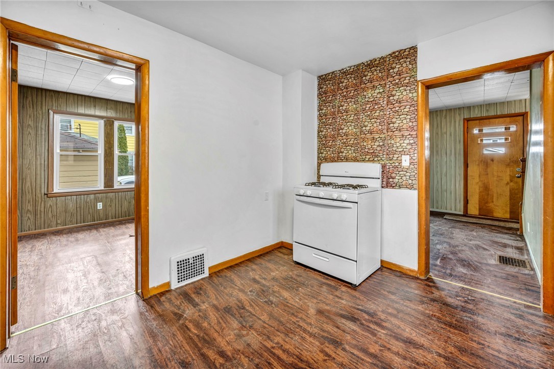 2342 E 29th Street