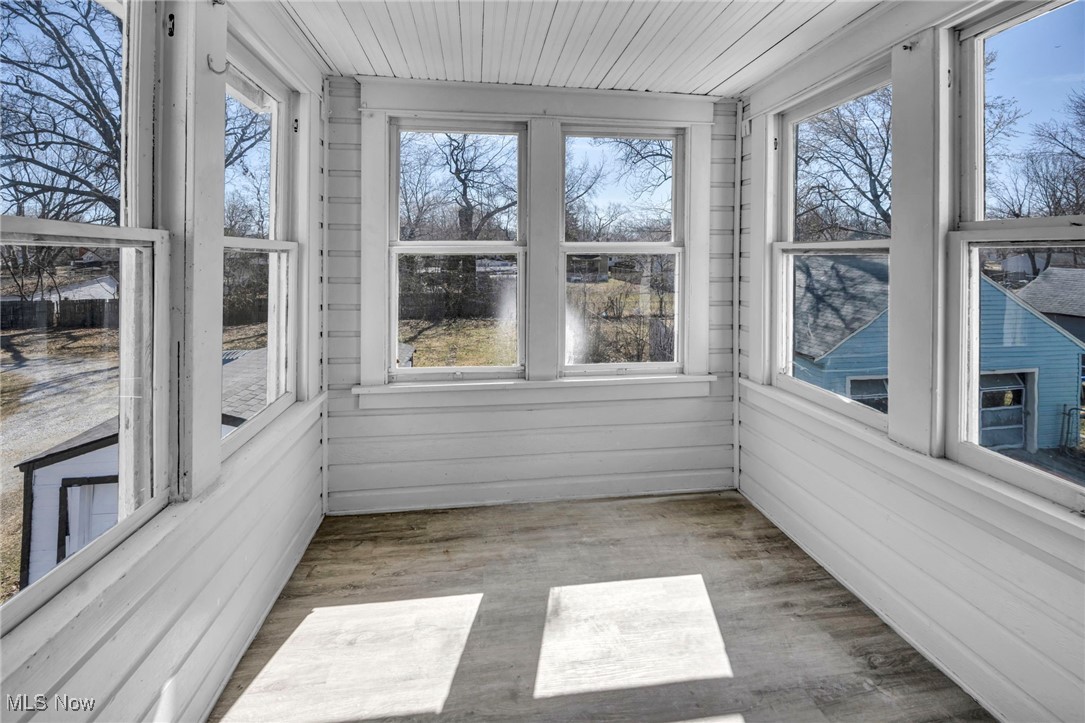 623 W 24th Street