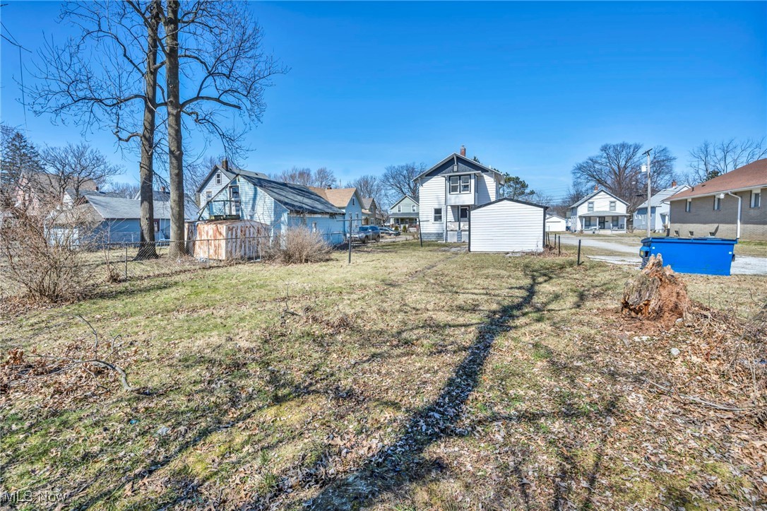 623 W 24th Street