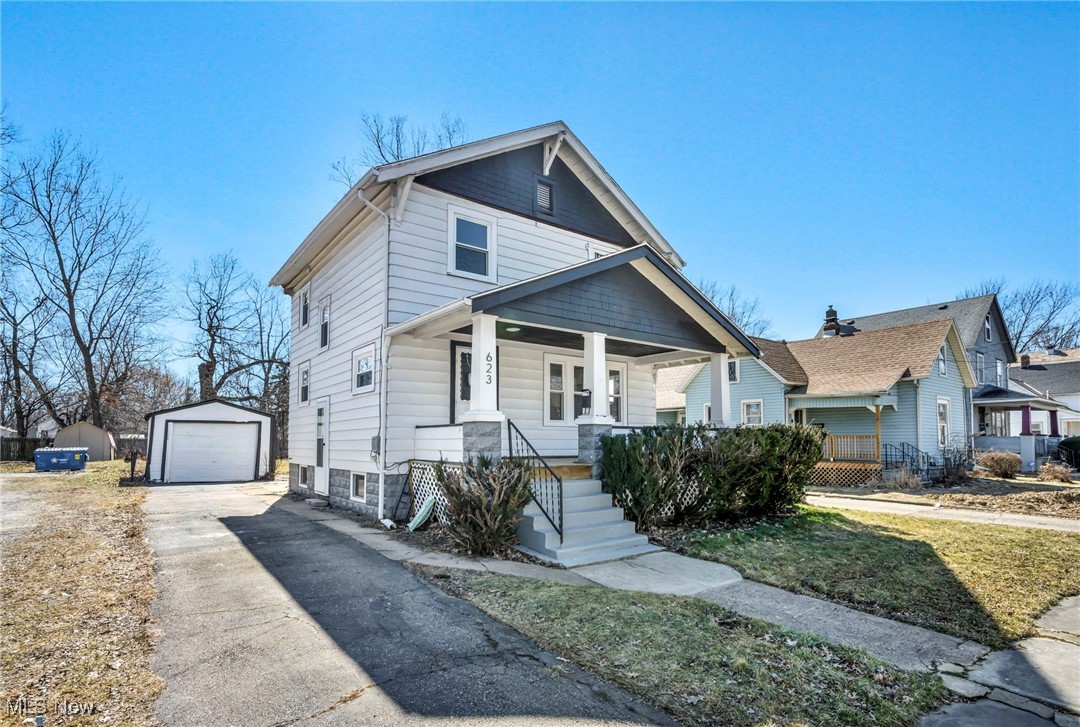 623 W 24th Street