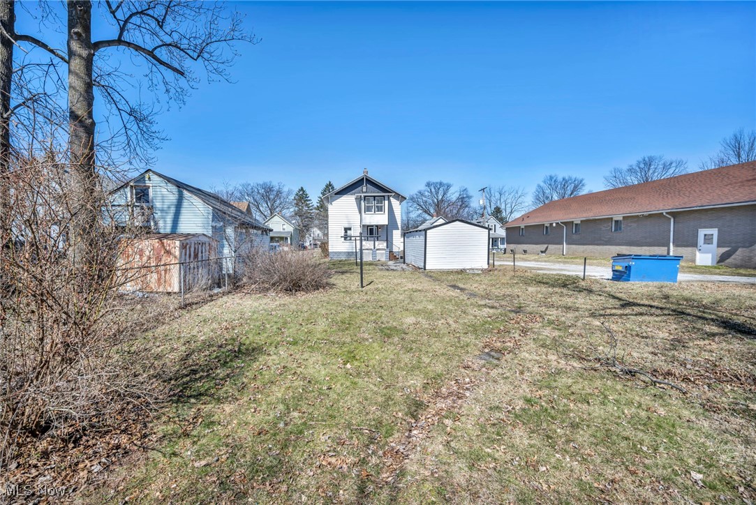 623 W 24th Street