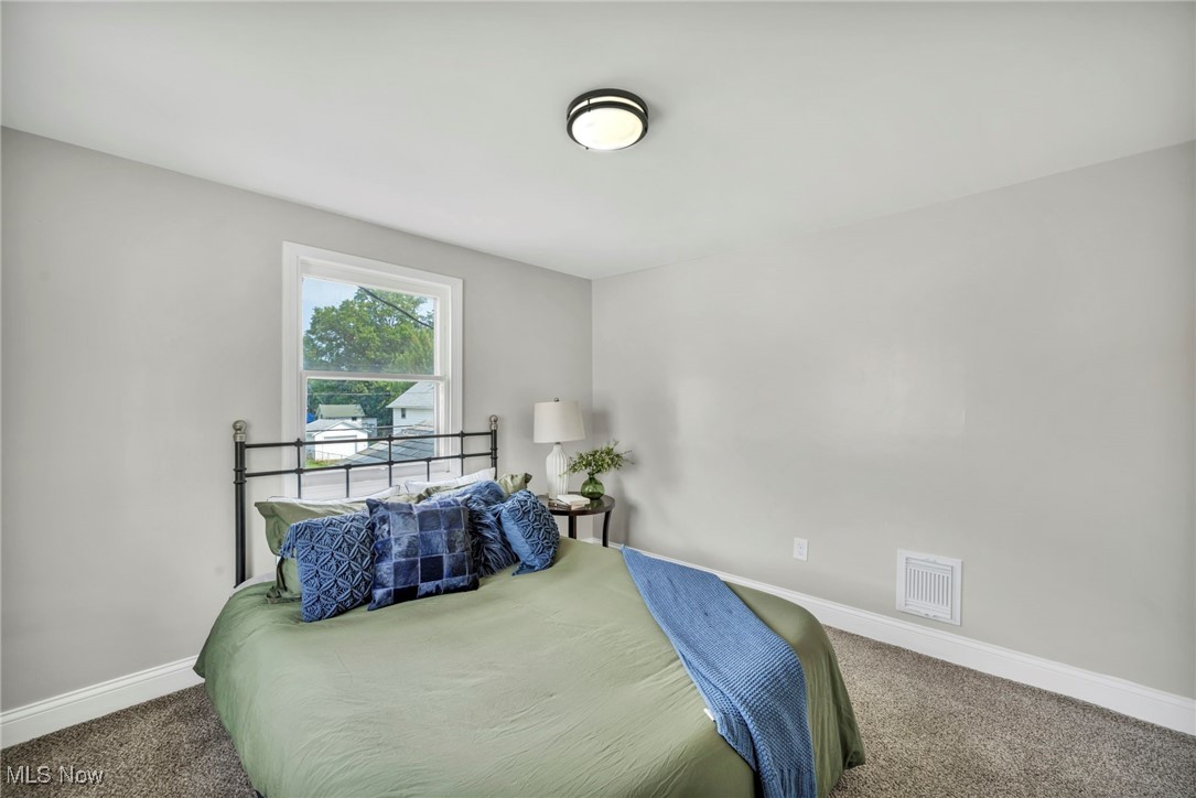 623 W 24th Street