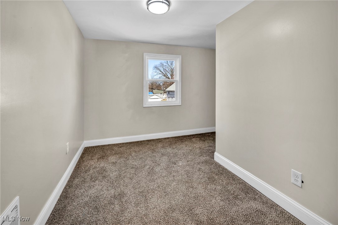 623 W 24th Street