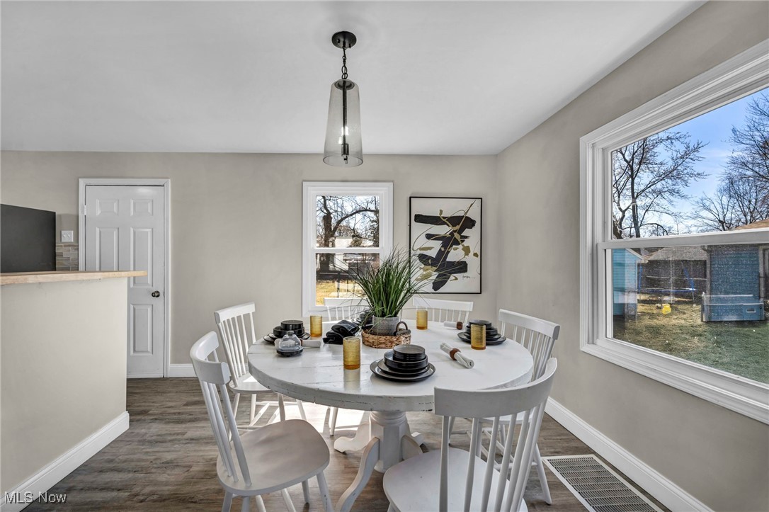 623 W 24th Street