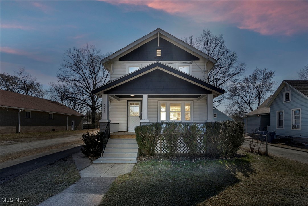 623 W 24th Street