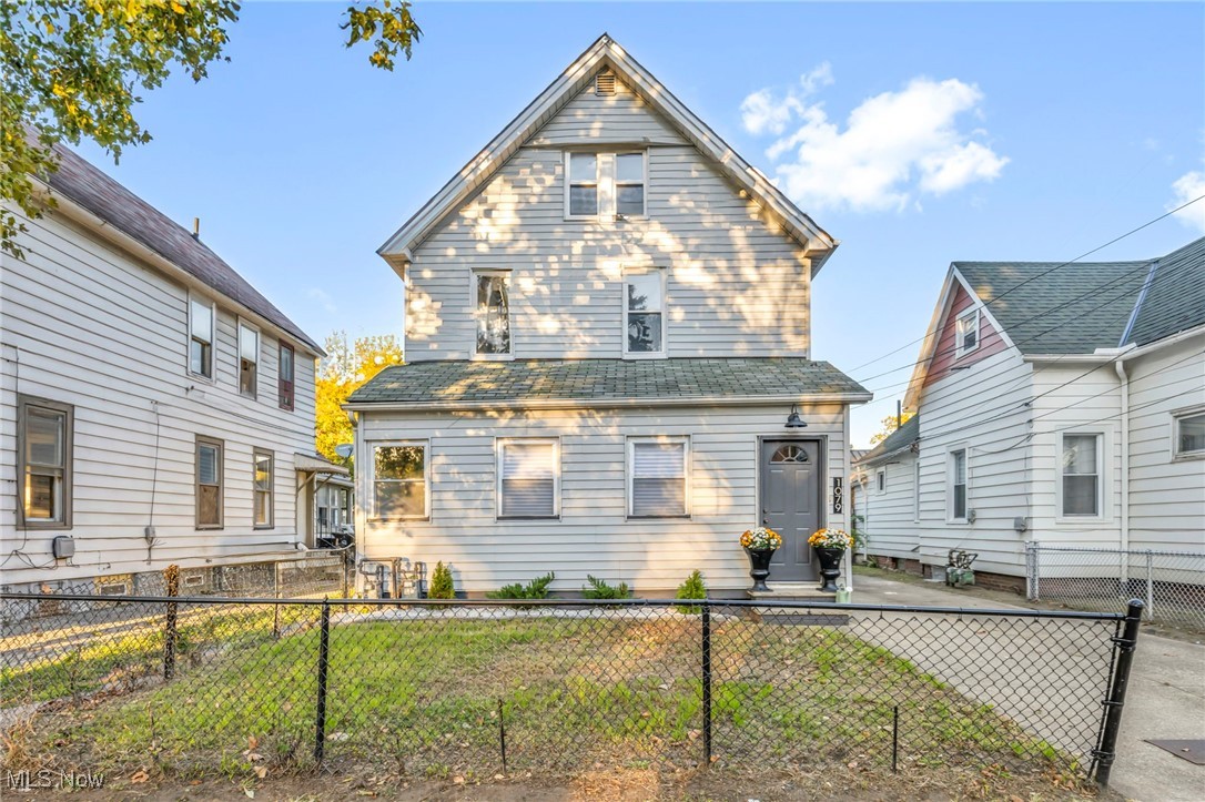 1079 E 68th Street