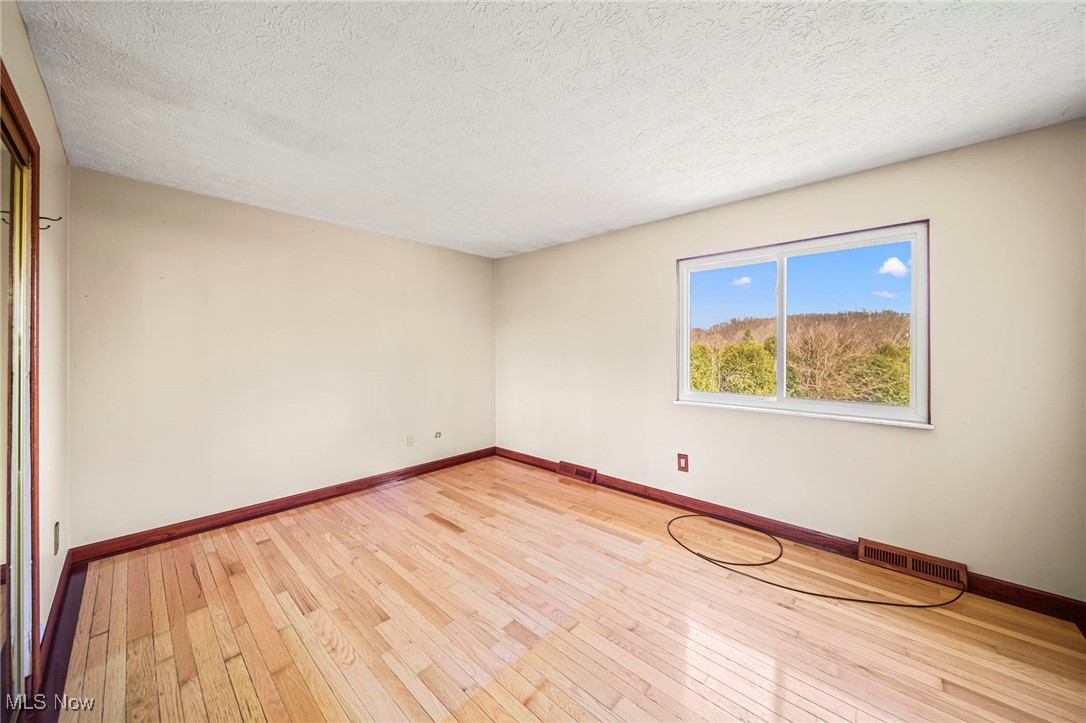 304 Hawk Ridge Drive
