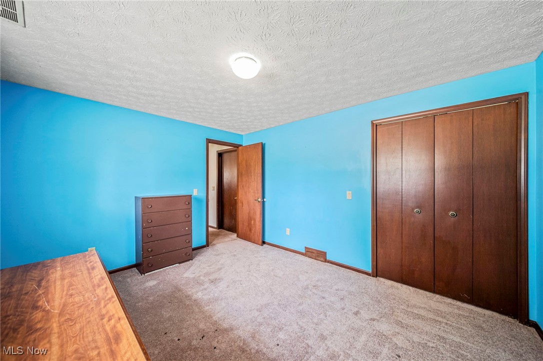 304 Hawk Ridge Drive