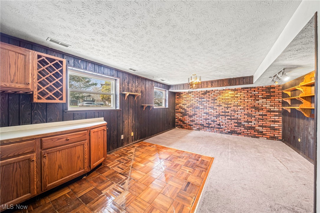 304 Hawk Ridge Drive