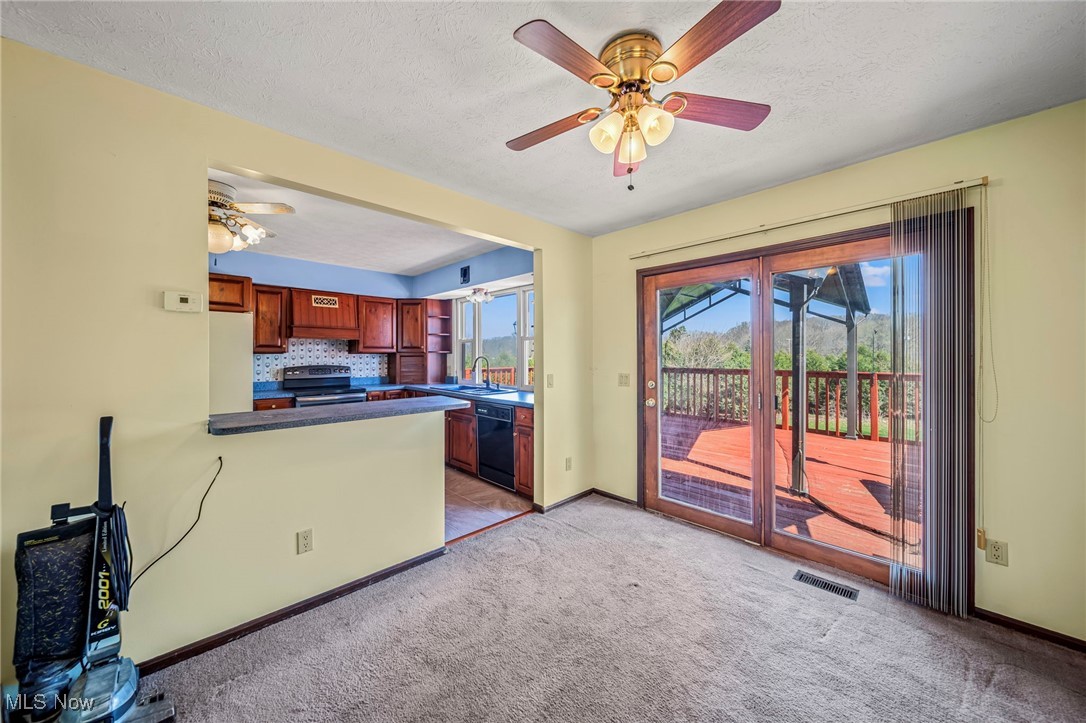 304 Hawk Ridge Drive