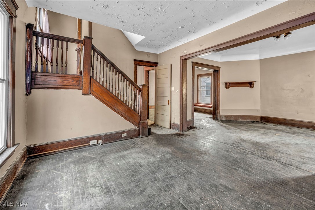 2215 E 81st Street