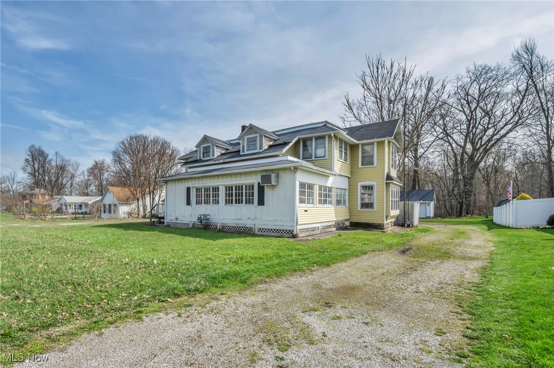 34 Old State Road N