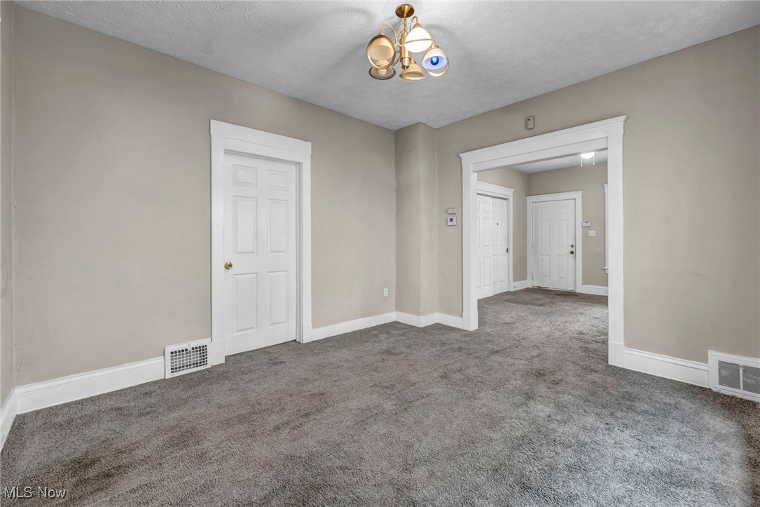 3598 W 50th Street